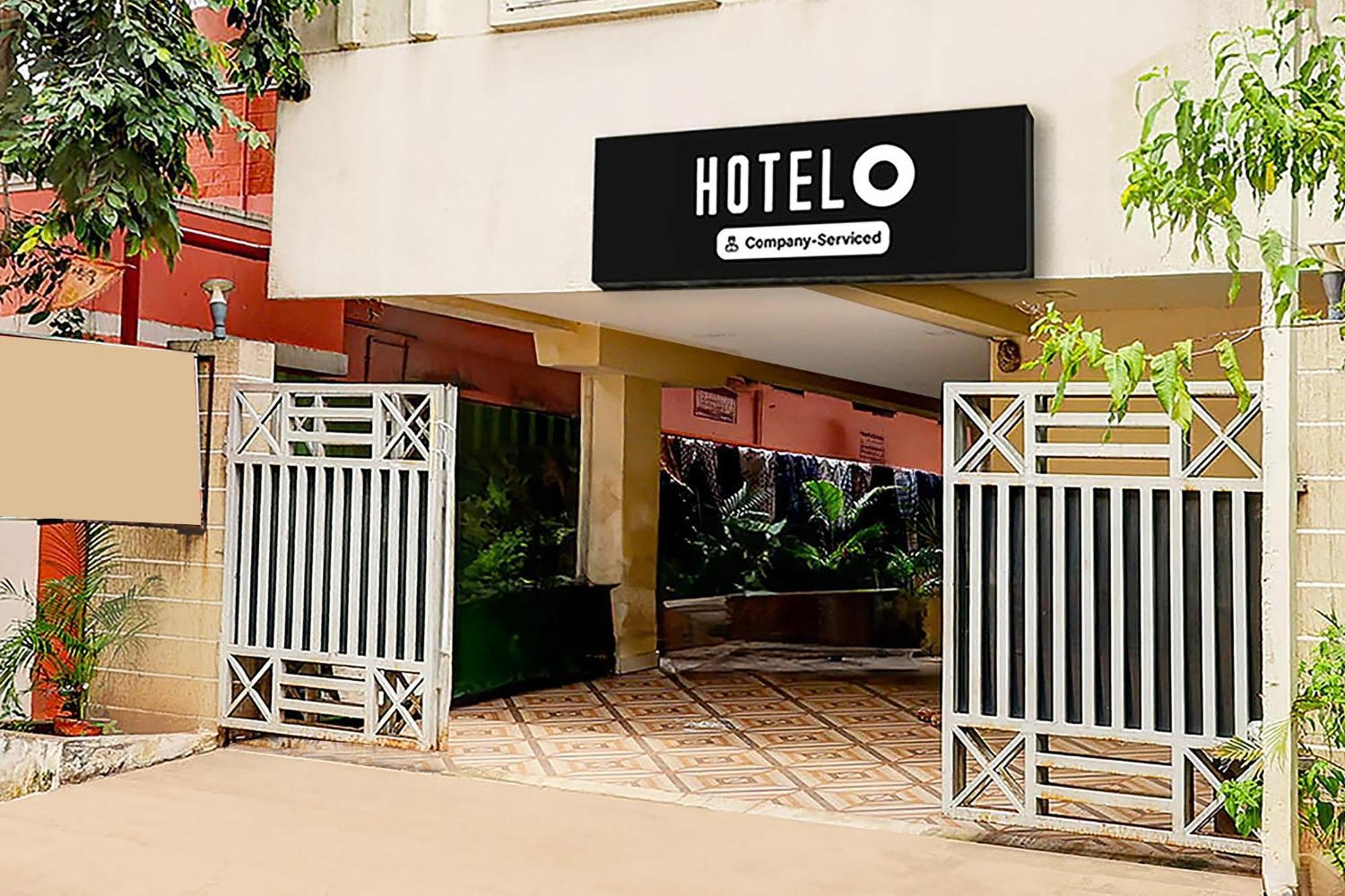 Super Hotel O Mahanadu Formerly Akshaya Bheemas Vijayawada Ngoại thất bức ảnh