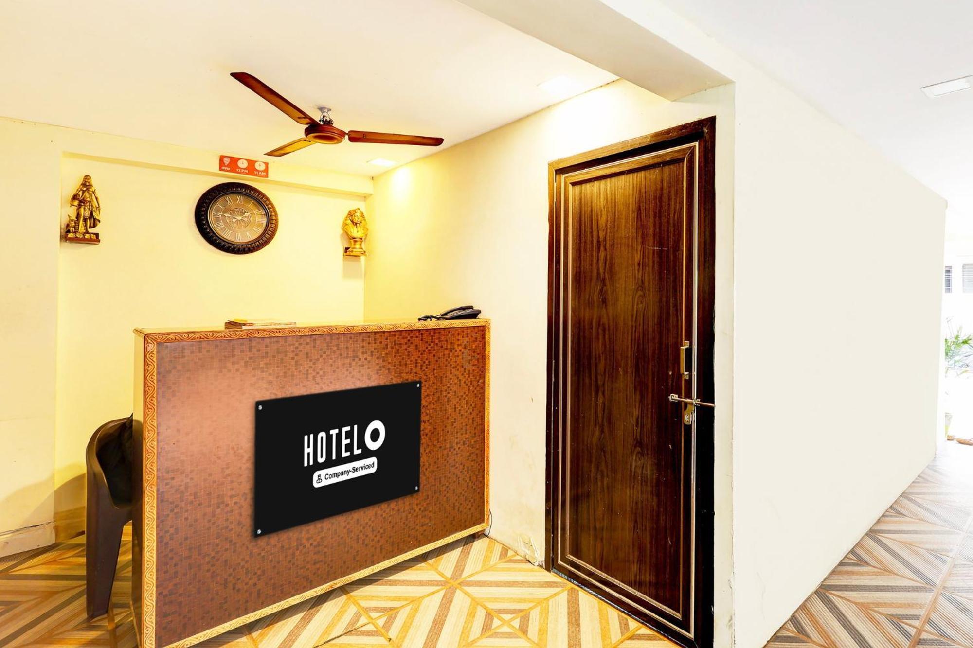 Super Hotel O Mahanadu Formerly Akshaya Bheemas Vijayawada Ngoại thất bức ảnh